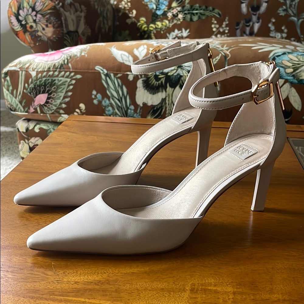 Louise et Cie Kamren Ankle Strap Pump Heels in Cream size 8.5 (EUR 39)